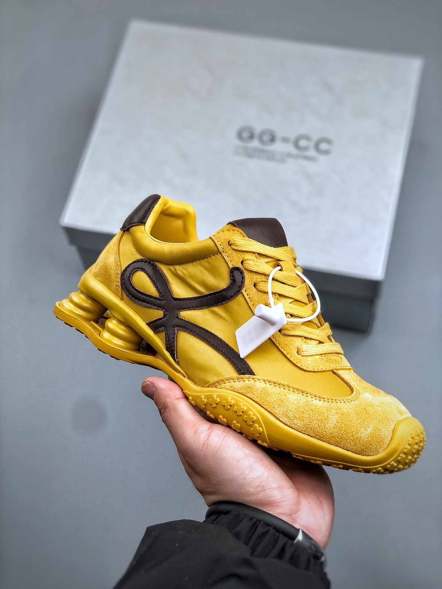 sneaker